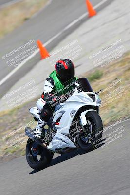 media/Oct-14-2023-TrackXperience (Sat) [[0517685739]]/Level 1/session 4 turn 6/